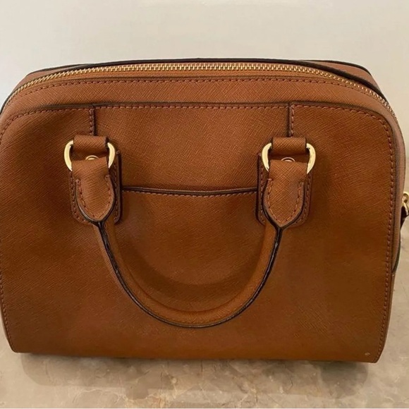 Michael Kors Satchel Purse - Picture 5 of 8